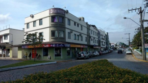 Отель Iria's Hotel  Тимбо